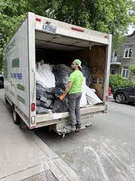 Best Dumpster Rental Services in Williamstown, PA